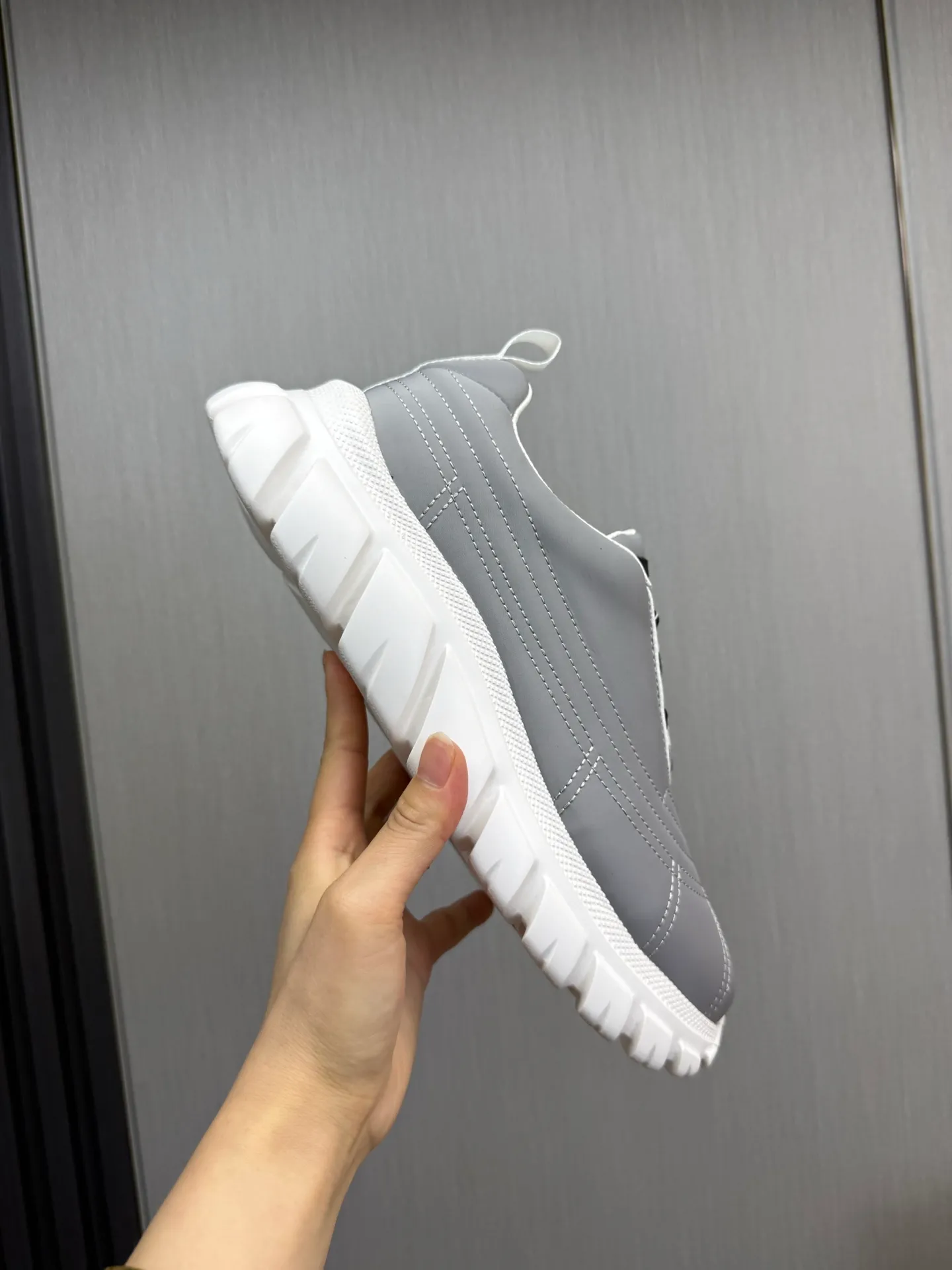 Men's shoes 💰580💰 [PRADA] Men's shoes are popular in the counter, official website synchronization, 1 high-quality shipment ✔️Imported waterproof fabric + cowhide lining, 1🆚1 replica, original sole, 38-45 (45 customized, non-refundable)